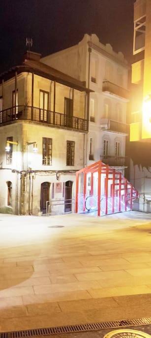 Acogedor Apartamento En El Casco Antiguo Vigo Bagian luar foto