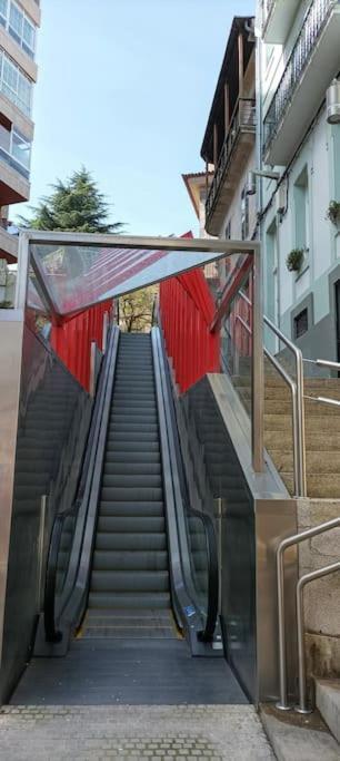 Acogedor Apartamento En El Casco Antiguo Vigo Bagian luar foto