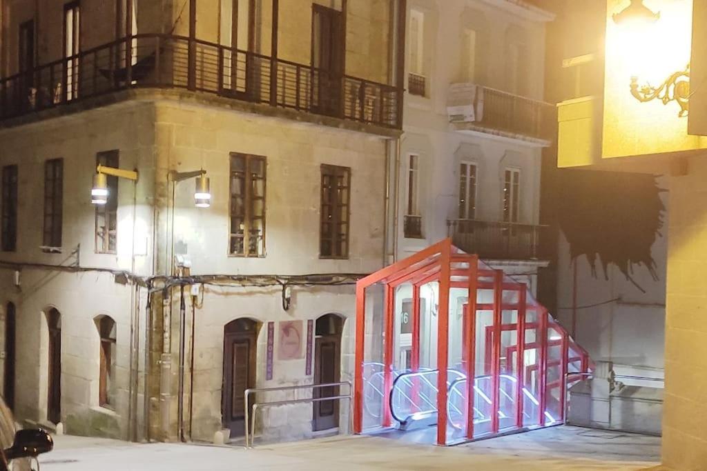 Acogedor Apartamento En El Casco Antiguo Vigo Bagian luar foto